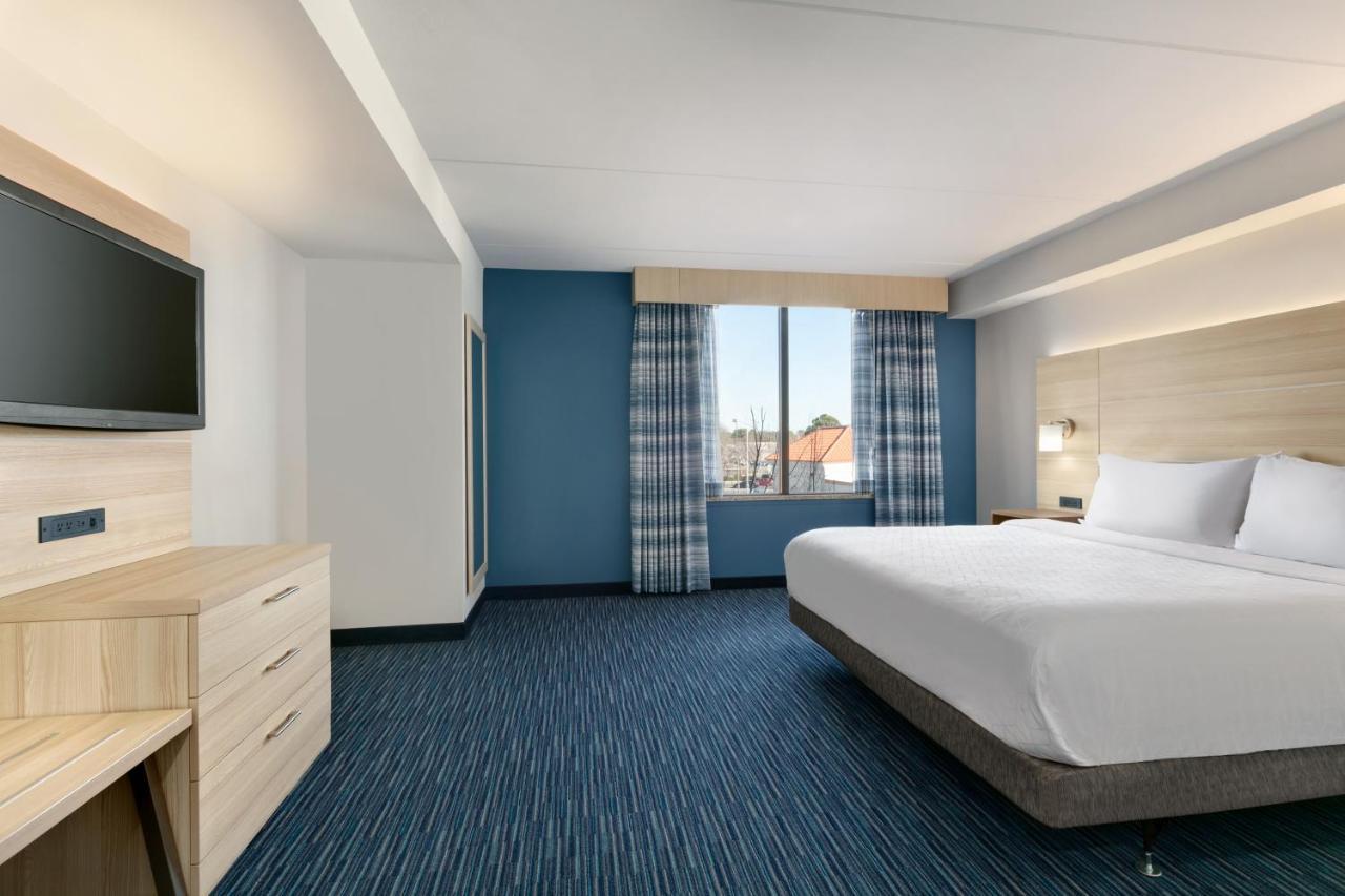 Holiday Inn Express Hotel & Suites Norfolk Airport By Ihg Zewnętrze zdjęcie