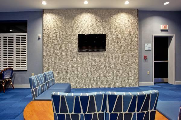 Holiday Inn Express Hotel & Suites Norfolk Airport By Ihg Zewnętrze zdjęcie