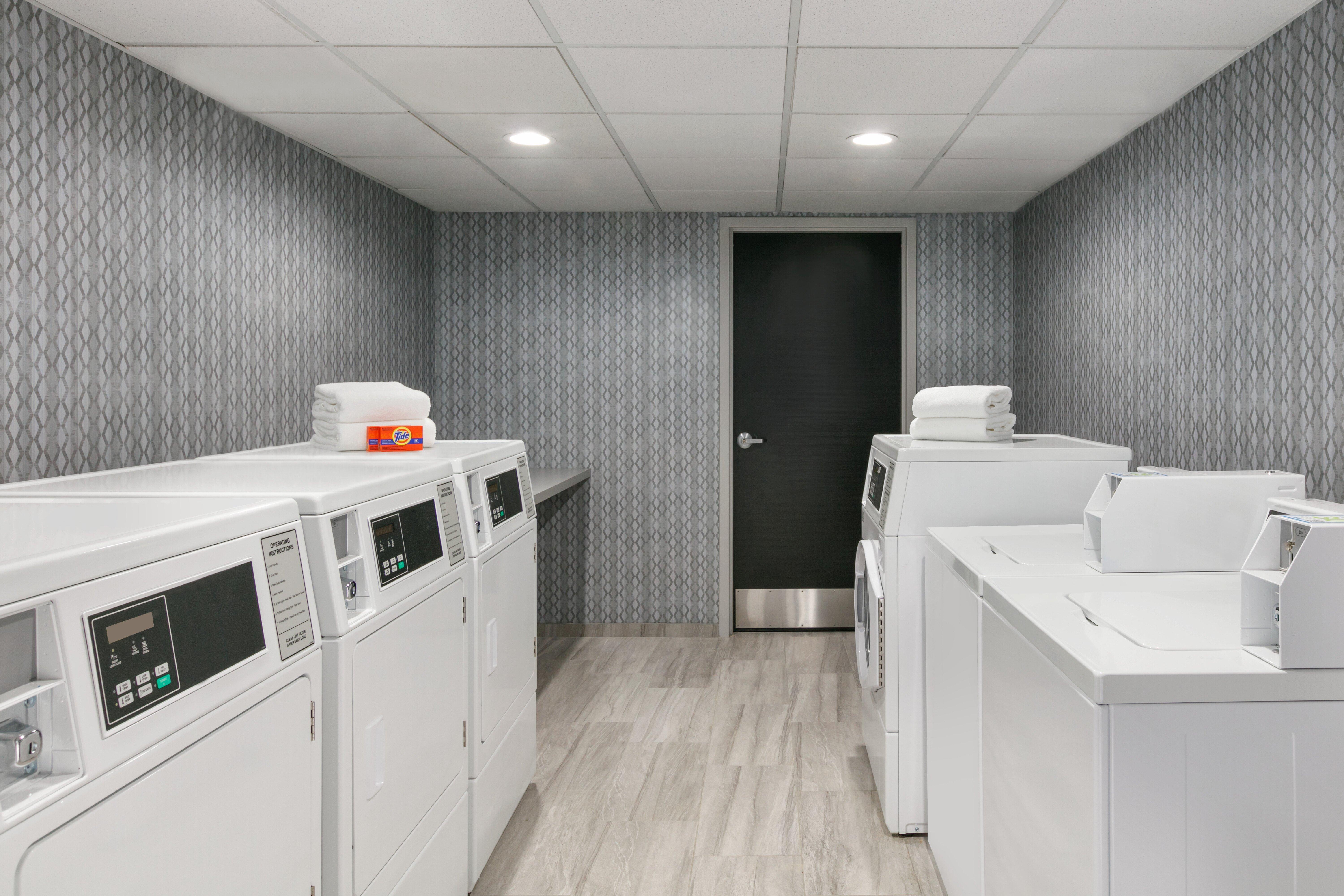 Holiday Inn Express Hotel & Suites Norfolk Airport By Ihg Zewnętrze zdjęcie